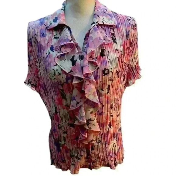 Tan Jay ladies 12 Petite top. NWOT. Pink and grey colors.  Short sleeve - Picture 2 of 11